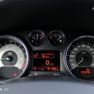 Compteurs – Essai de la Peugeot RCZ R