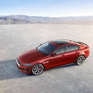Photo officielle Jaguar XE S (2015)