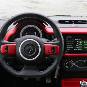 Volant cuir – Renault Twingo 3 Edition One