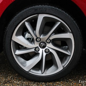 Photo jante alu Aphrodite 17 » DS 3 Cabrio (Décembre 2014)