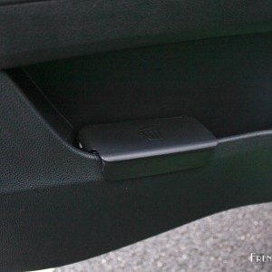 Poubelle amovible nouvelle Skoda Fabia 3 (Décembre 2014)