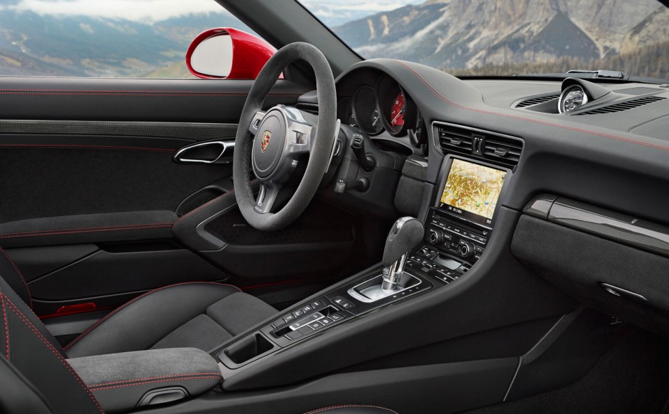 Intérieur Porsche 911 Targa 4 GTS (2015)