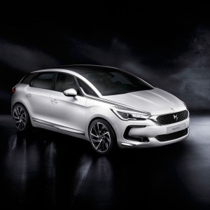 Photo nouvelle DS 5 restylée (2015)
