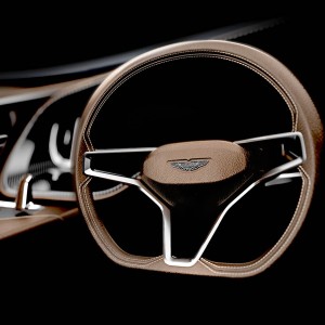 Quintessence Yachts Aston Martin AM37 (2015)