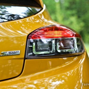 Photo feu arrière Renault Mégane III R.S. Trophy – 2.0 T 275 c