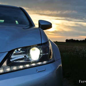 Photo phare avant LED Lexus GS 300h – 2.5 VVTi 223 ch