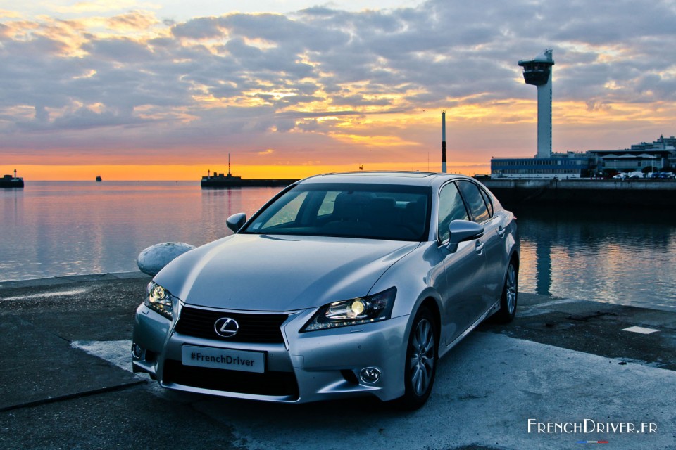 Photo essai Lexus GS 300h - 2.5 VVTi 223 ch