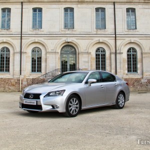 Photo 3/4 avant Lexus GS 300h – 2.5 VVTi 223 ch