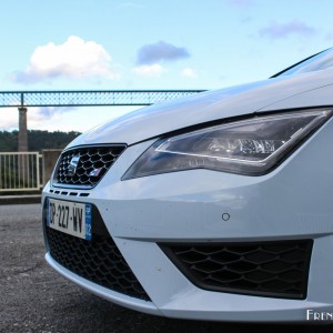 Photo bouclier avant SEAT Leon SC Cupra TSI 280