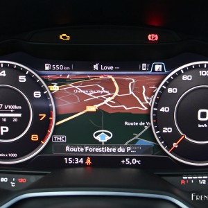 Photo combiné Virtual Cockpit Audi TT Roadster (2015) – 2.0 TFS