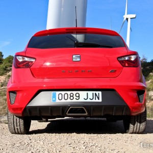 Photo face arrière SEAT Ibiza Cupra (2015)