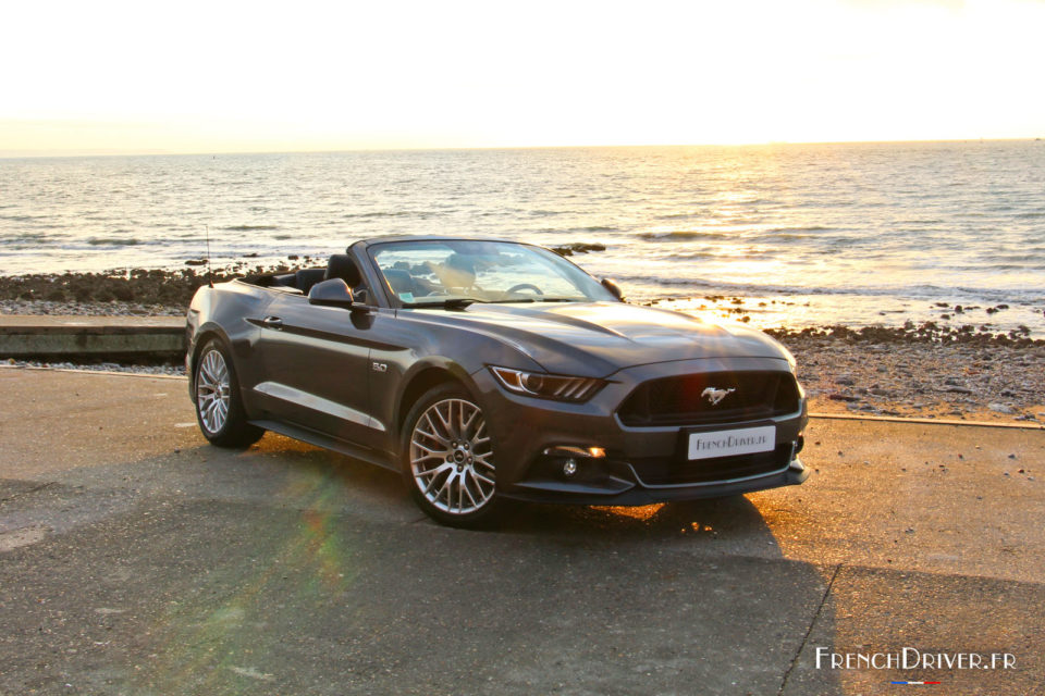 Photo essai Ford Mustang GT Convertible V8 (2016)