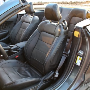 Photo sièges cuir Ford Mustang GT Convertible V8 (2016)