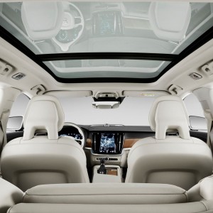 Photo officielle toit en verre nouvelle Volvo V90 (2016)