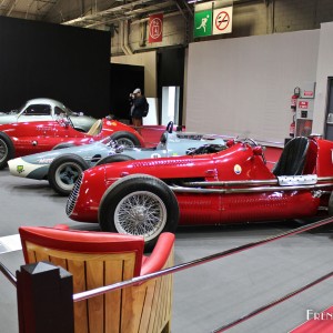 Photo stand « Une femme, une collection » – Salon Rétromobile Paris 2016