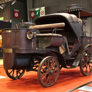 Photo Amédée Bollée Mancelle à vapeur (1878) – Salon Rétromobile Paris 2016