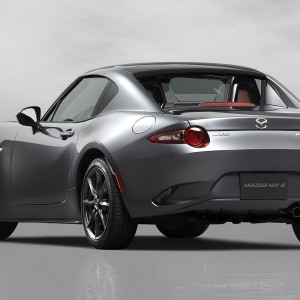 Photo 3/4 arrière fermée Mazda MX-5 RF (2016)