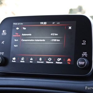 Photo ordinateur de bord écran tactile Fiat Tipo Station Wagon