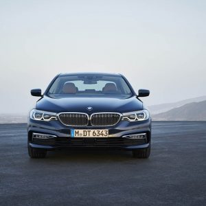 Photo face avant BMW Série 5 Luxury G30 (2017)
