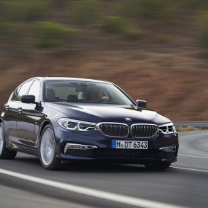 Photo dynamique BMW Série 5 Luxury G30 (2017)