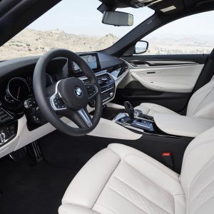 Photo intérieur cuir BMW Série 5 G30 (2017)