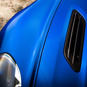 Photo prise d&rsquo;air carbone capot Aston Martin Vanquish S (2017)
