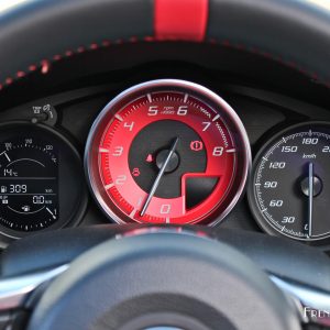 Photo combiné compteurs Abarth 124 Spider (2016)