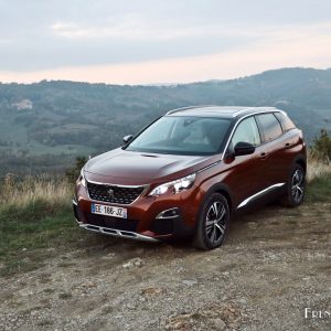 Photo essai Peugeot 3008 II Allure 1.6 THP 165 (2016)