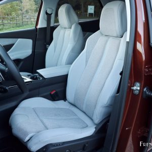 Photo sièges avant Peugeot 3008 II (2016)