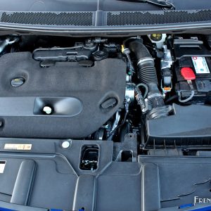 Photo moteur diesel 2.0 BlueHDi 180 ch Peugeot 3008 GT II (2016)