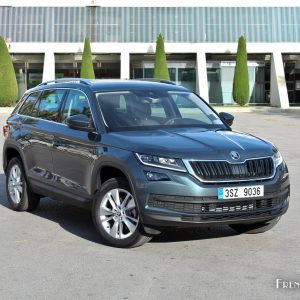 Photo 3/4 avant Skoda Kodiaq SUV (2016)