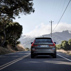 Photo officielle face arrière Volvo XC60 Inscription (2017)