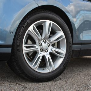 Photo jante aluminium 20 Range Rover Velar (2017)