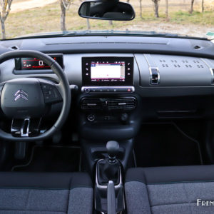 Photo tableau de bord Citroën C4 Cactus restylée (2018)