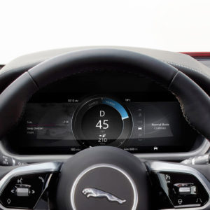 Photo combiné compteurs Jaguar i-Pace (2018)