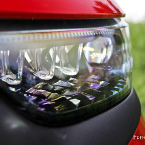 Photo détail feu avant LED DS 7 Crossback (2018)