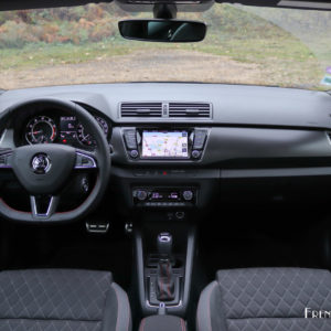 Photo tableau de bord Skoda Fabia restylée (2018)