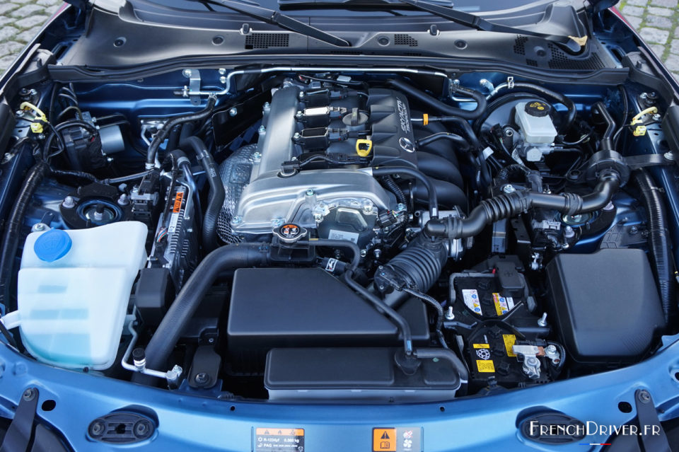 Photo moteur essence 2.0 Skyactiv-G 184 Mazda MX-5 RF (2018)