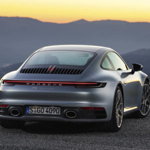 Photo 3/4 arrière Porsche 911 Type 992 (2019)