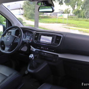 Photo intérieur cuir Carla noir Opel Zafira Life (2019)