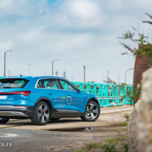 Photo 3/4 arrière statique Audi E-Tron (2019)