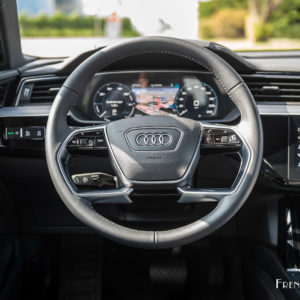 Photo volant cuir Audi E-Tron (2019)