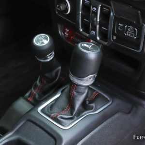 Photo commande boîte de vitesses automatique Jeep Wrangler JL (