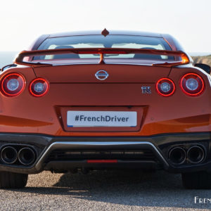 Photo face arrière Nissan GT-R R35 (2019)