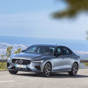 Photo 3/4 avant Volvo S60 T8 Polestar Engineered (2019)
