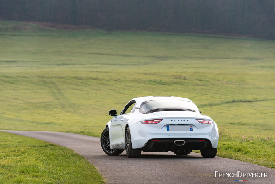 Photo 3/4 arrière Alpine A110 S (2020)