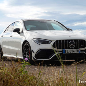 Photo 3/4 avant Mercedes AMG CLA 45 S (2020)
