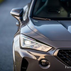 Photo phare avant LED Cupra Formentor VZ (2020)