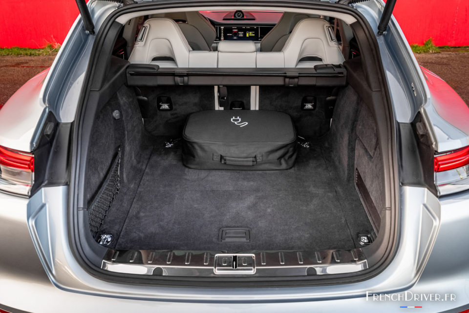 Photo coffre Porsche Panamera Sport Turismo 4S E-Hybrid (2021)