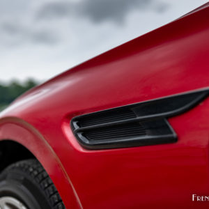 Photo prise d&rsquo;air latérale Bentley Flying Spur V8 550 (2021)